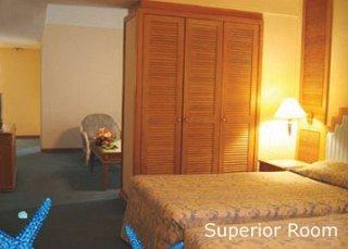 Everly Hotel