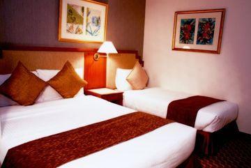 Hotel Everly